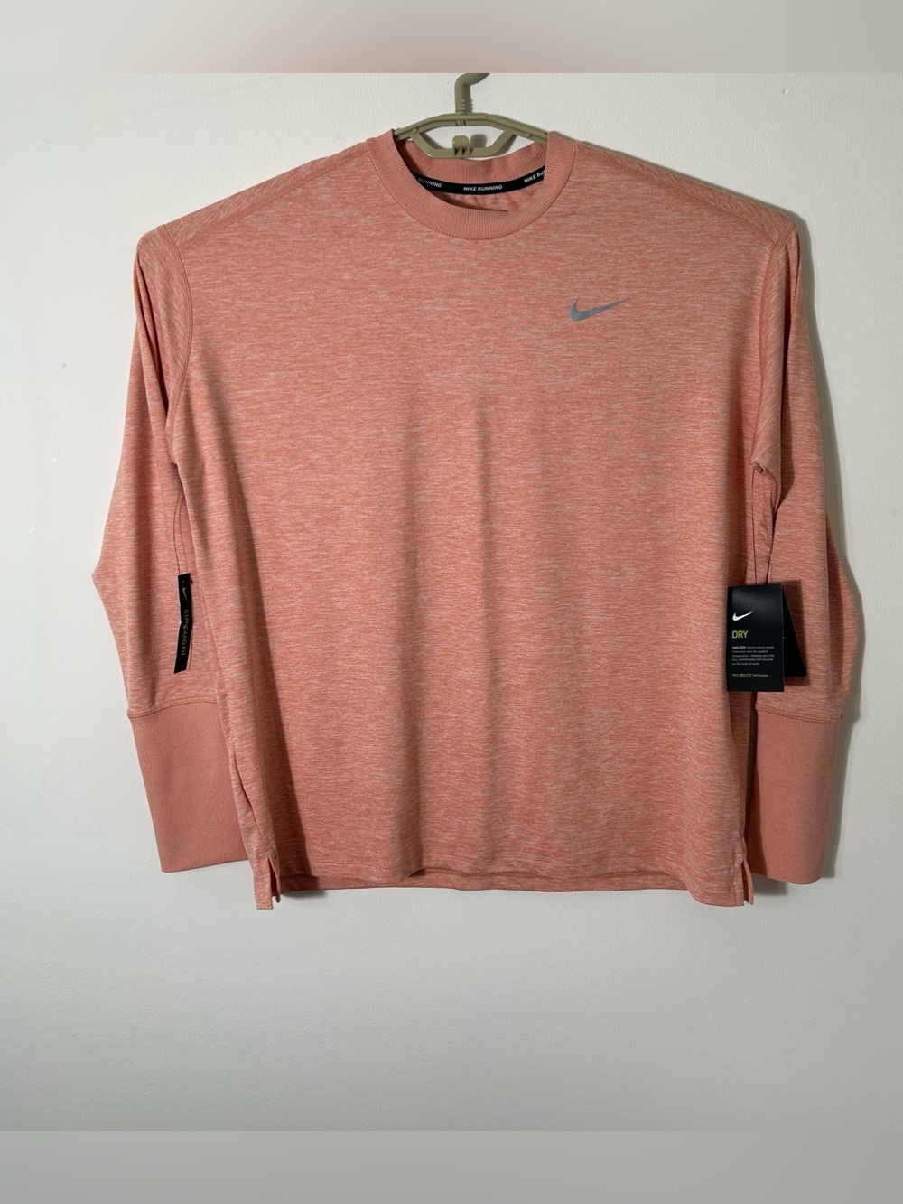 Nike Dri Fit Pullover Top Womens Size XL Orange Long Sleeve Athletic Activewear